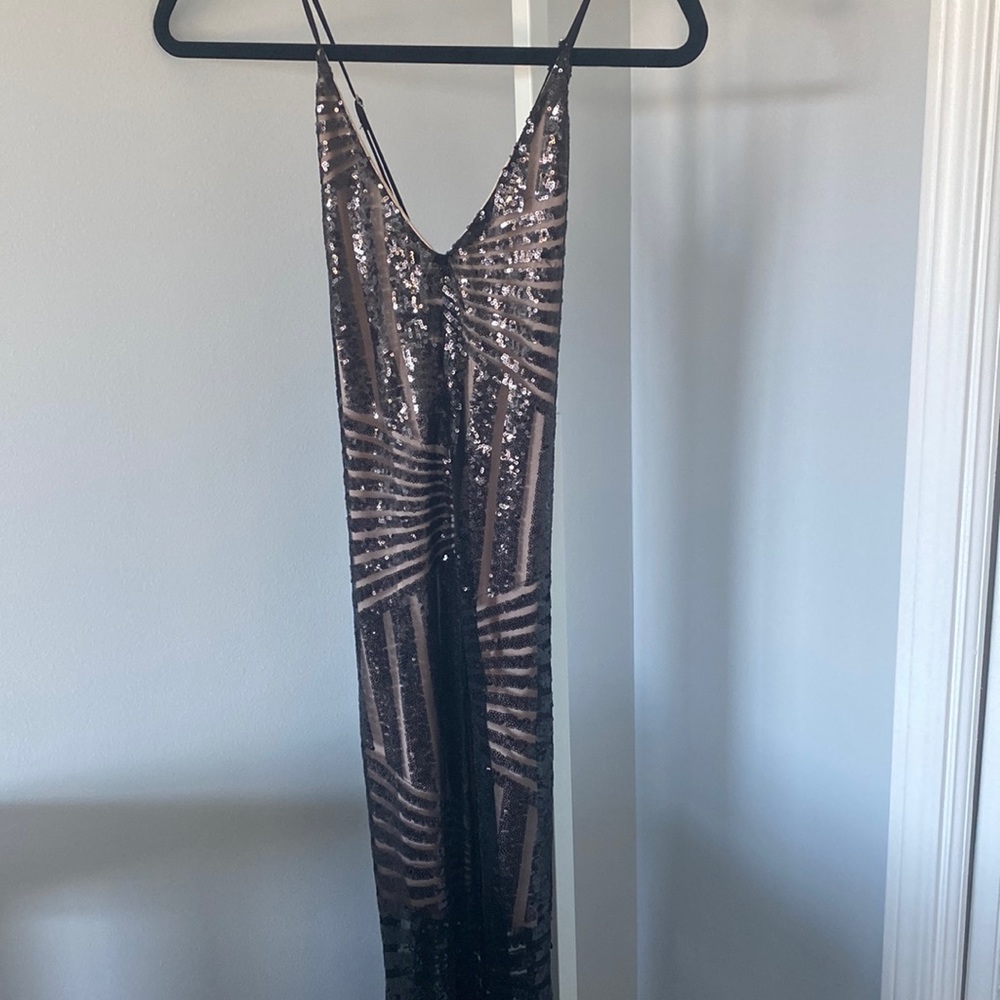 Black sequins spaghetti strap dress with nude lining